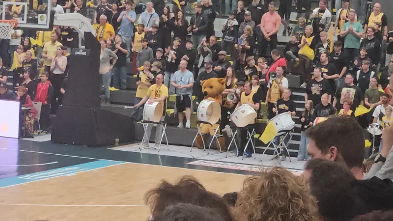 Bernie gehört zu uns Bernie gehört zu uns